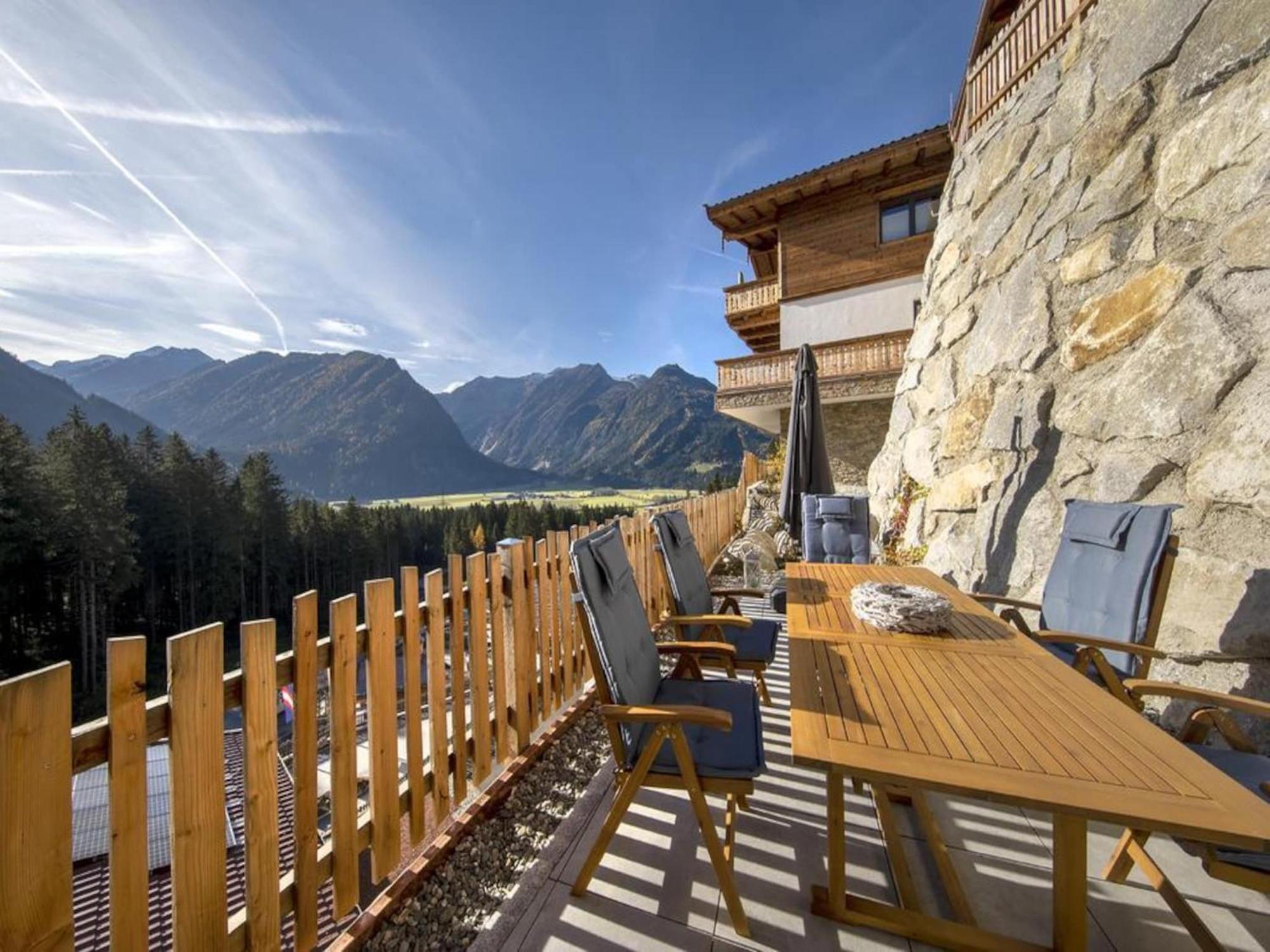 Nationalpark Chalet Toerlspitze นอยเคียร์เชน อัม โกรสเวเนดิเกอร์ ภายนอก รูปภาพ