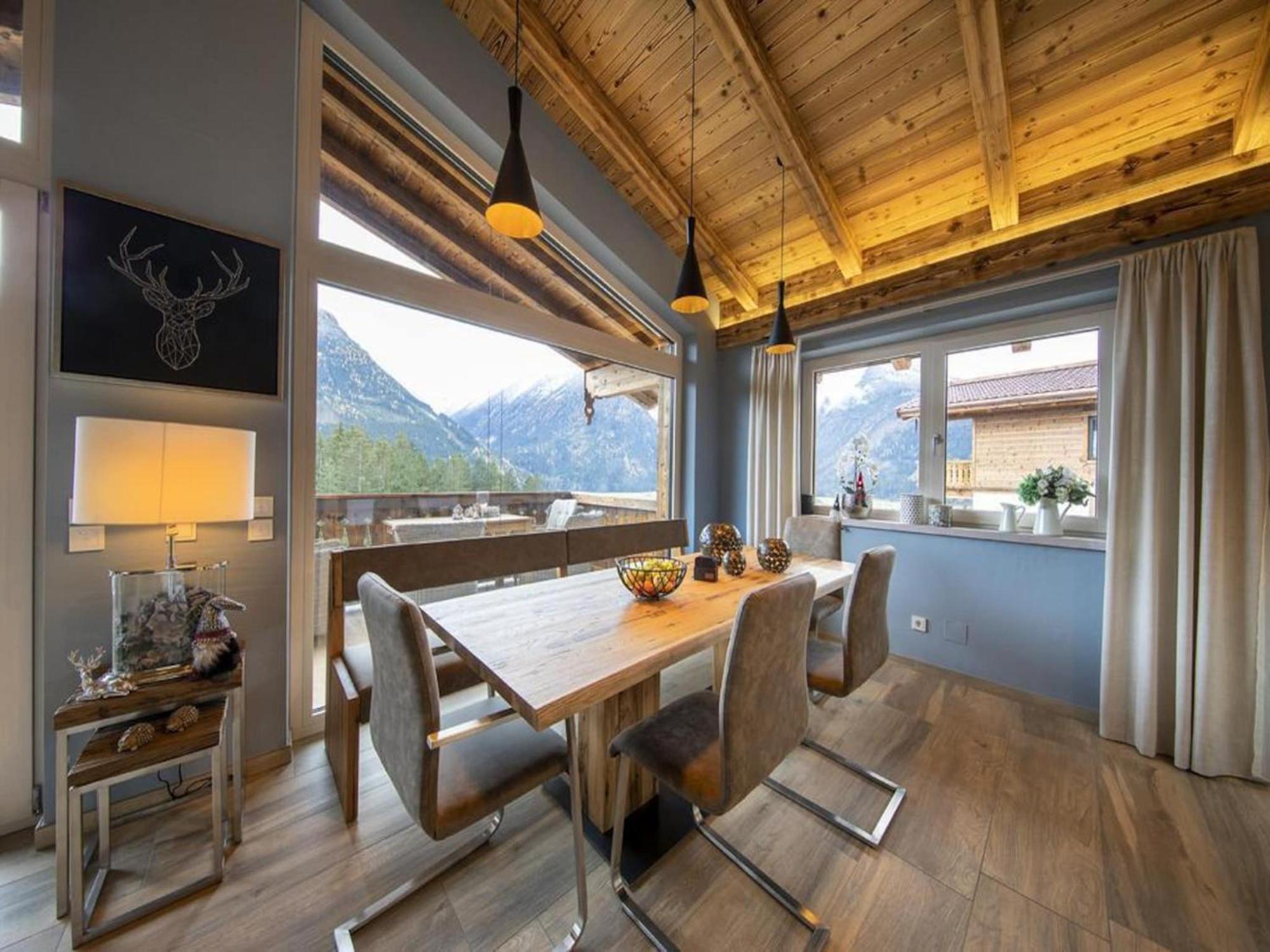 Nationalpark Chalet Toerlspitze นอยเคียร์เชน อัม โกรสเวเนดิเกอร์ ภายนอก รูปภาพ